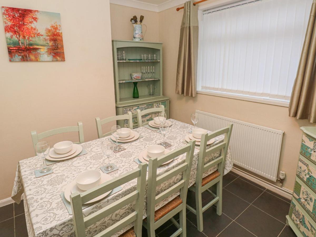 Cwtch Ar Y Mor Villa Burry Port Eksteriør billede