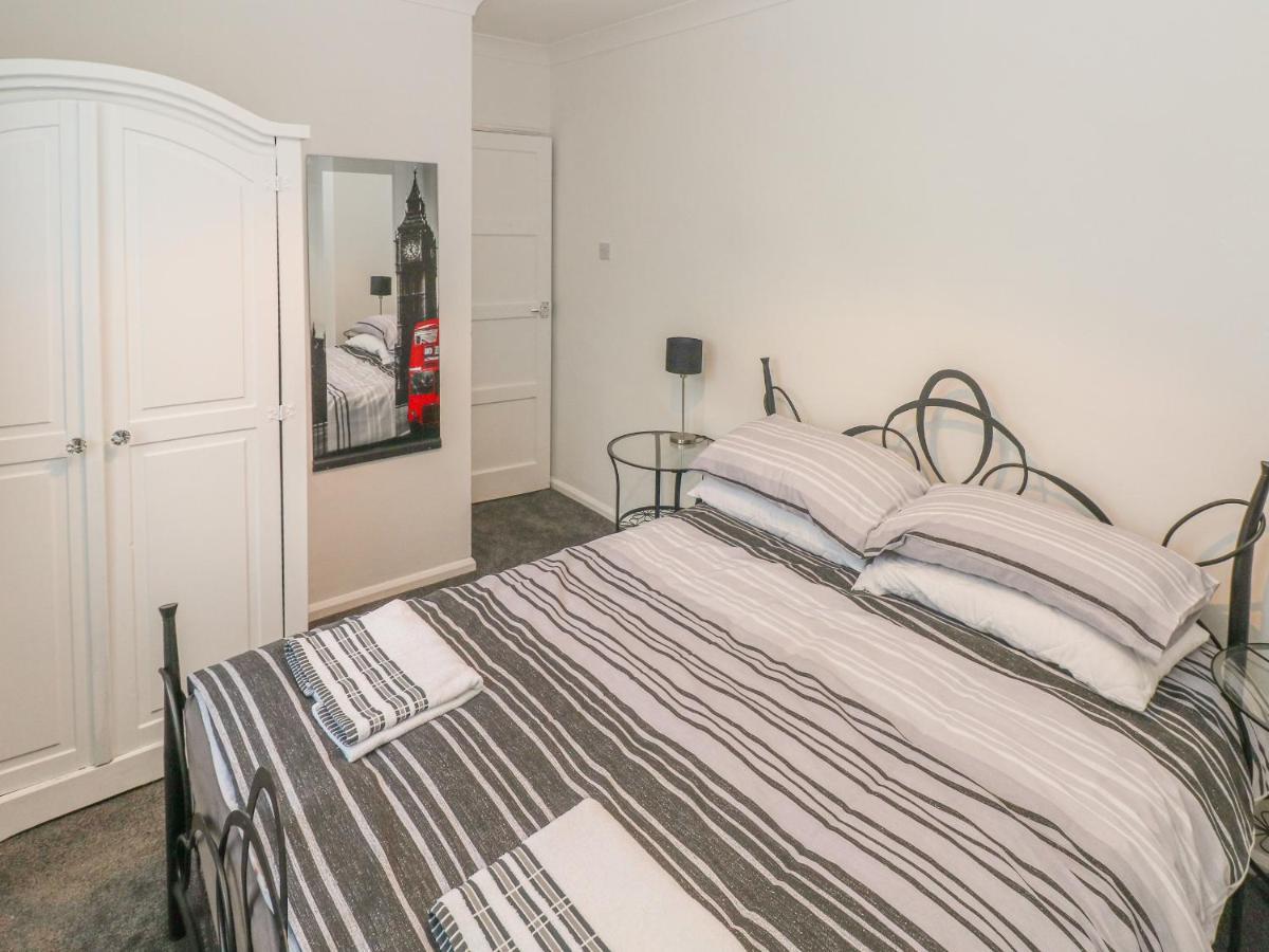 Cwtch Ar Y Mor Villa Burry Port Eksteriør billede