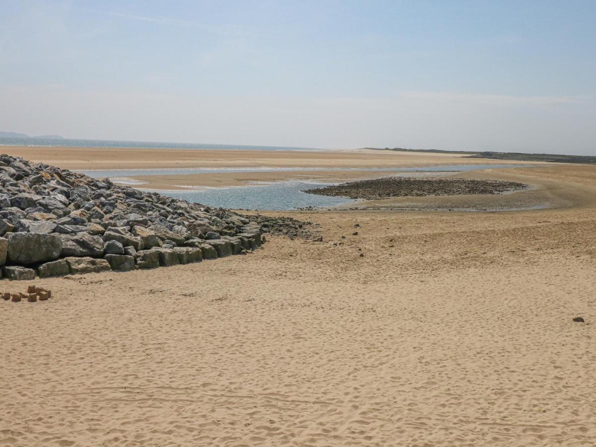 Cwtch Ar Y Mor Villa Burry Port Eksteriør billede